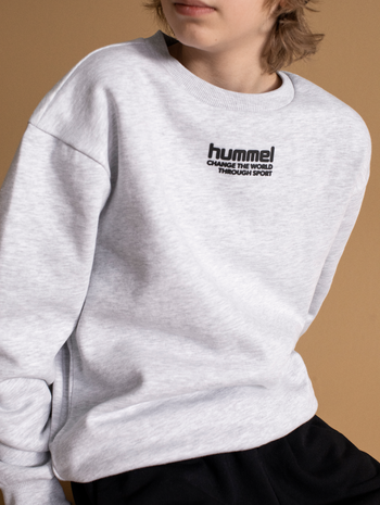 hmlPURE SWEATSHIRT, ULTRA LIGHT GREY MELANGE, model