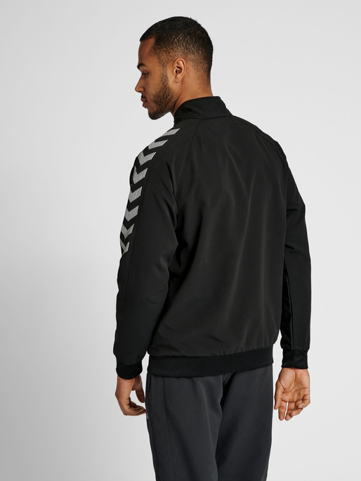 hmlGG12 TRACK JACKET, 2001, model