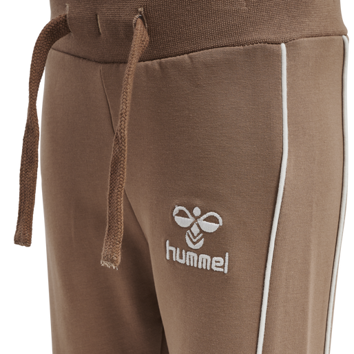 hmlCASEY PANTS, BEAVER FUR, packshot