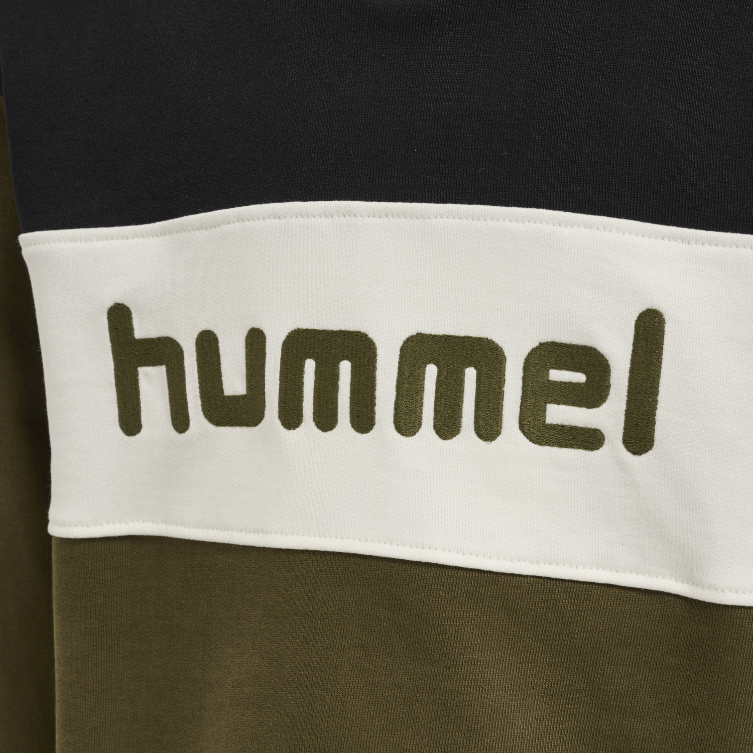 hmlMORTEN HOODIE, DARK OLIVE, packshot