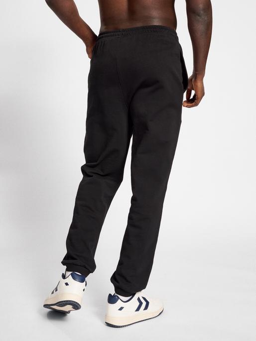 hmlIC TERRY SWEATPANTS, 2001, model