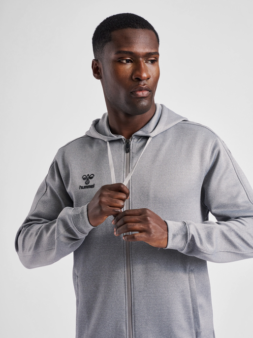 hmlCORE XK POLY ZIP HOOD SWEAT, GREY MELANGE, model