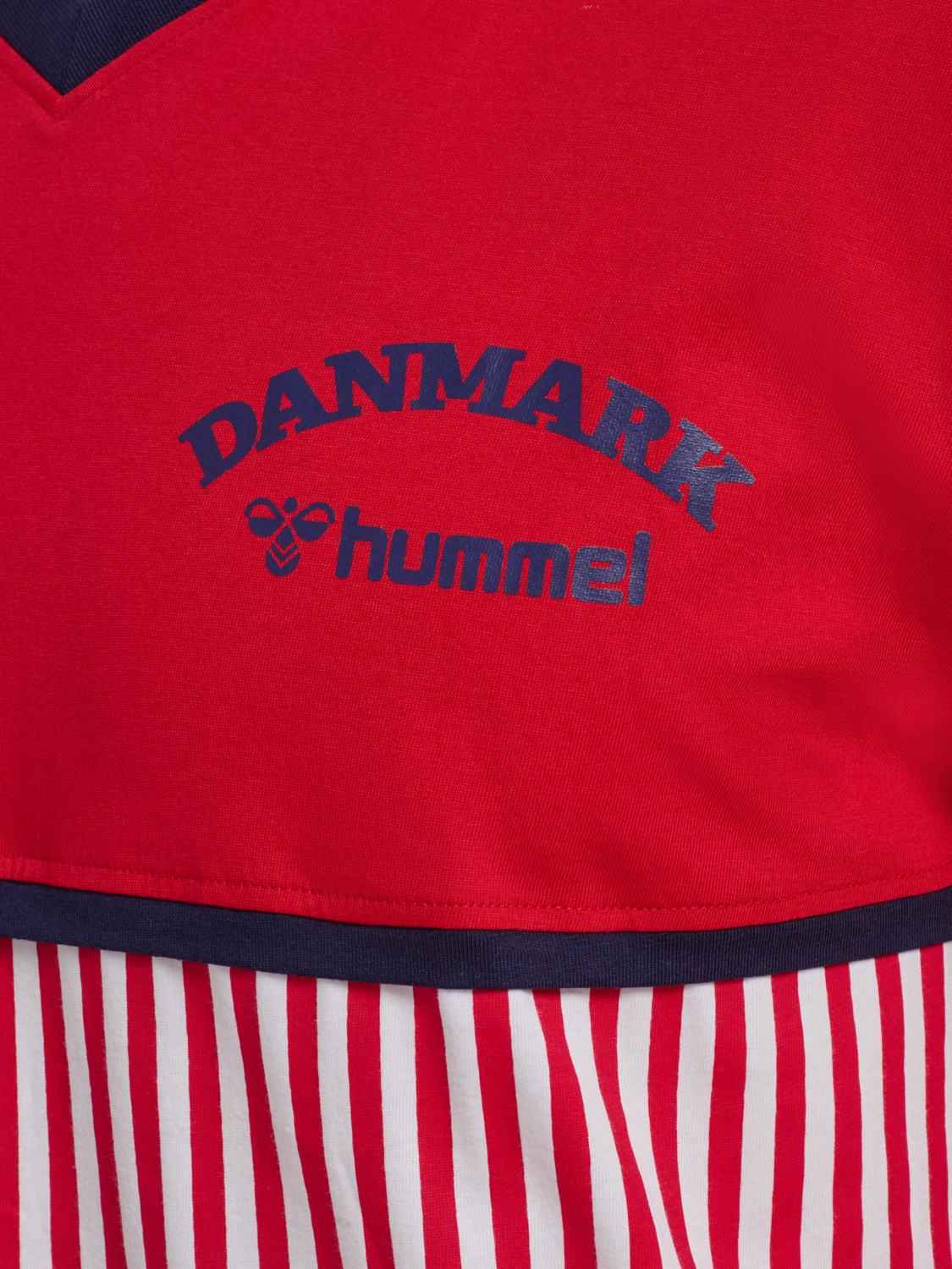 DBU 26 FAN 86 BLOCK COTTON TEE LS, TANGO RED/WHITE, packshot