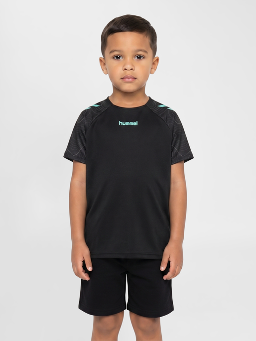 hmlBLAZE 2.0 TRAINING JERSEY KIDS, BLACK/POOL BLUE, model