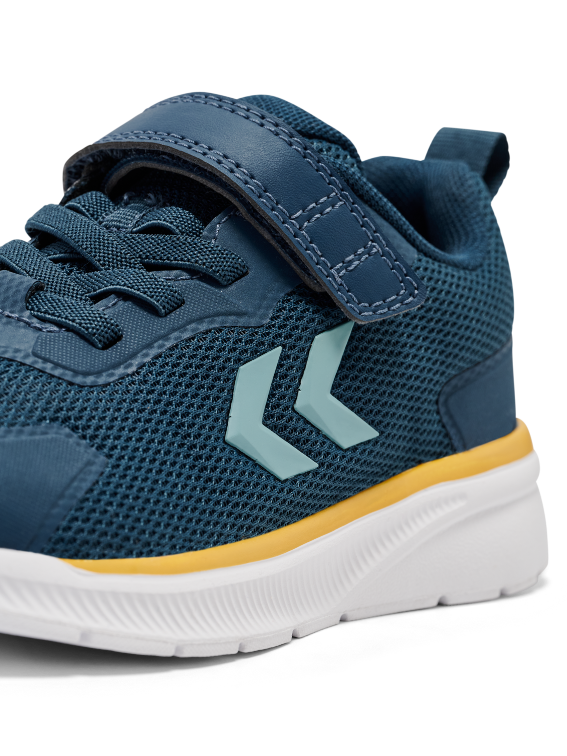 ACTUS TR BREATHER JR, REFLECTING POND, packshot