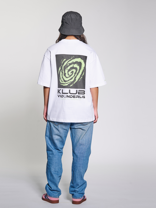 hmlPLADSTILFORSKELLE T-SHIRT S/S, WHITE, model