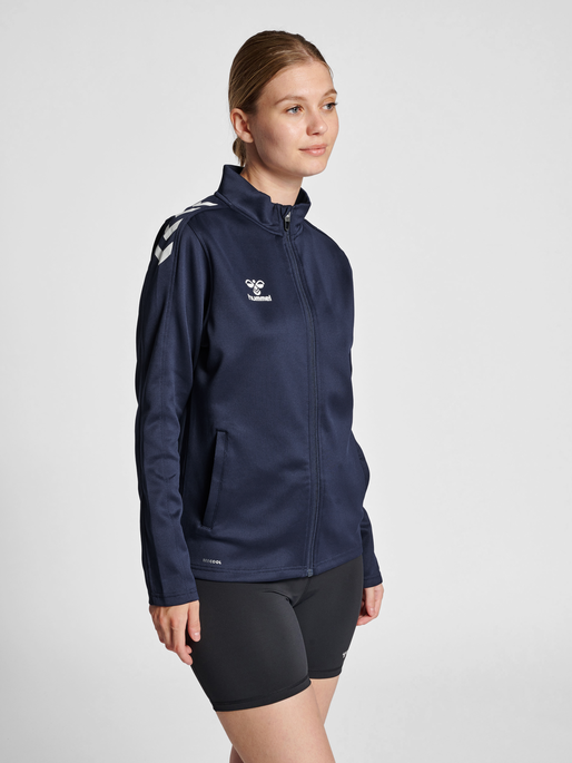 hmlCORE XK POLY ZIP SWEAT WOMAN, MARINE, model