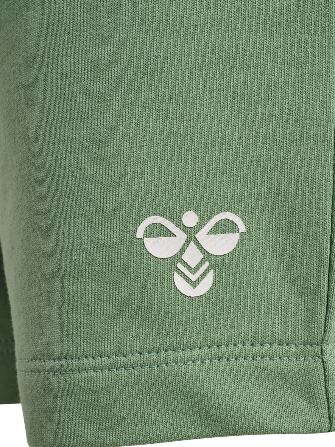 hmlTRUE SHORTS, HEDGE GREEN, packshot