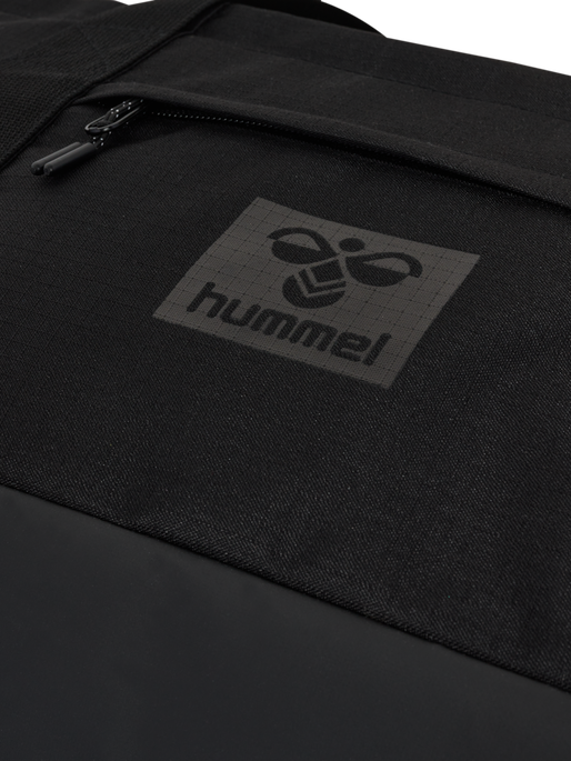 hmlTRAVEL DUFFEL BAG, BLACK hmlTRAVEL DUFFEL BAG, BLACK, packshot