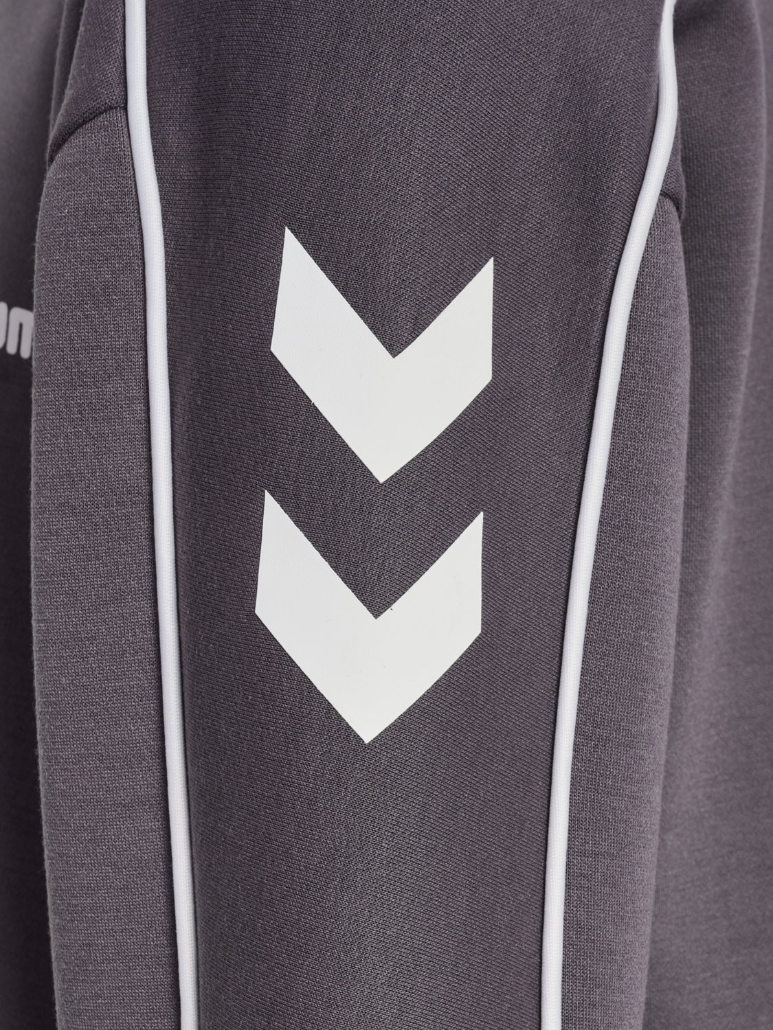 hmlJR INTERLOCK CREWNECK, SHARK, packshot