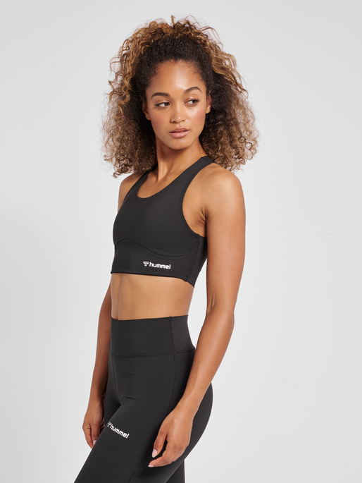 hmlMT GRACE SPORTS BRA, BLACK, model