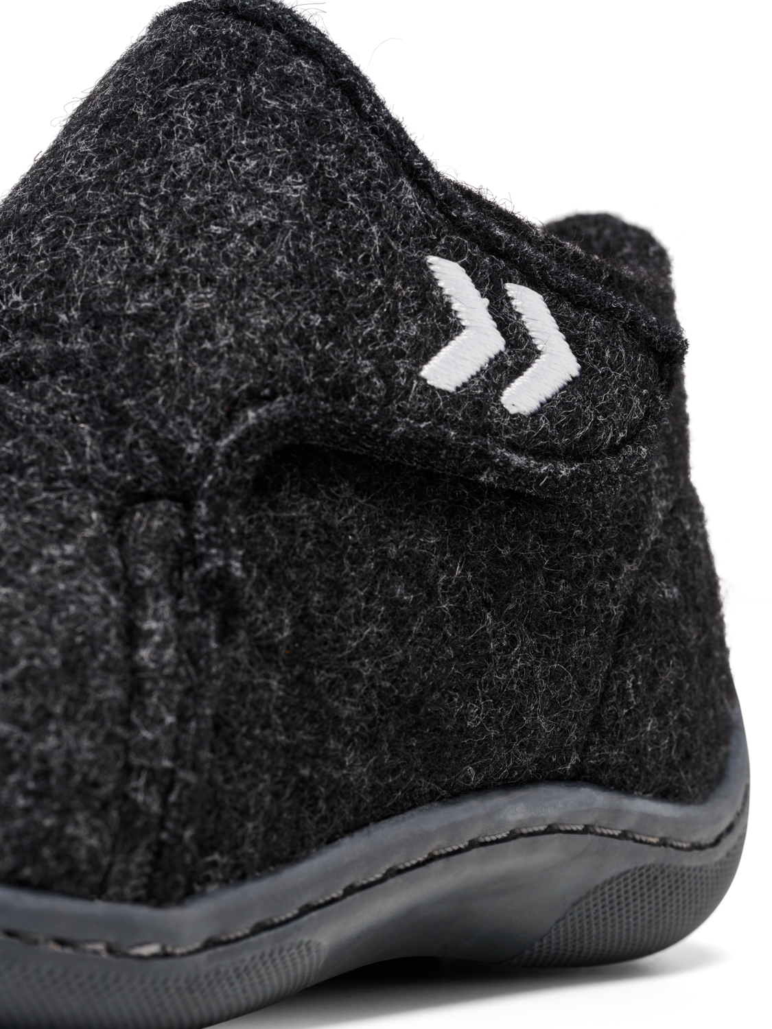 WOOL SLIPPER INFANT  , BLACK, packshot