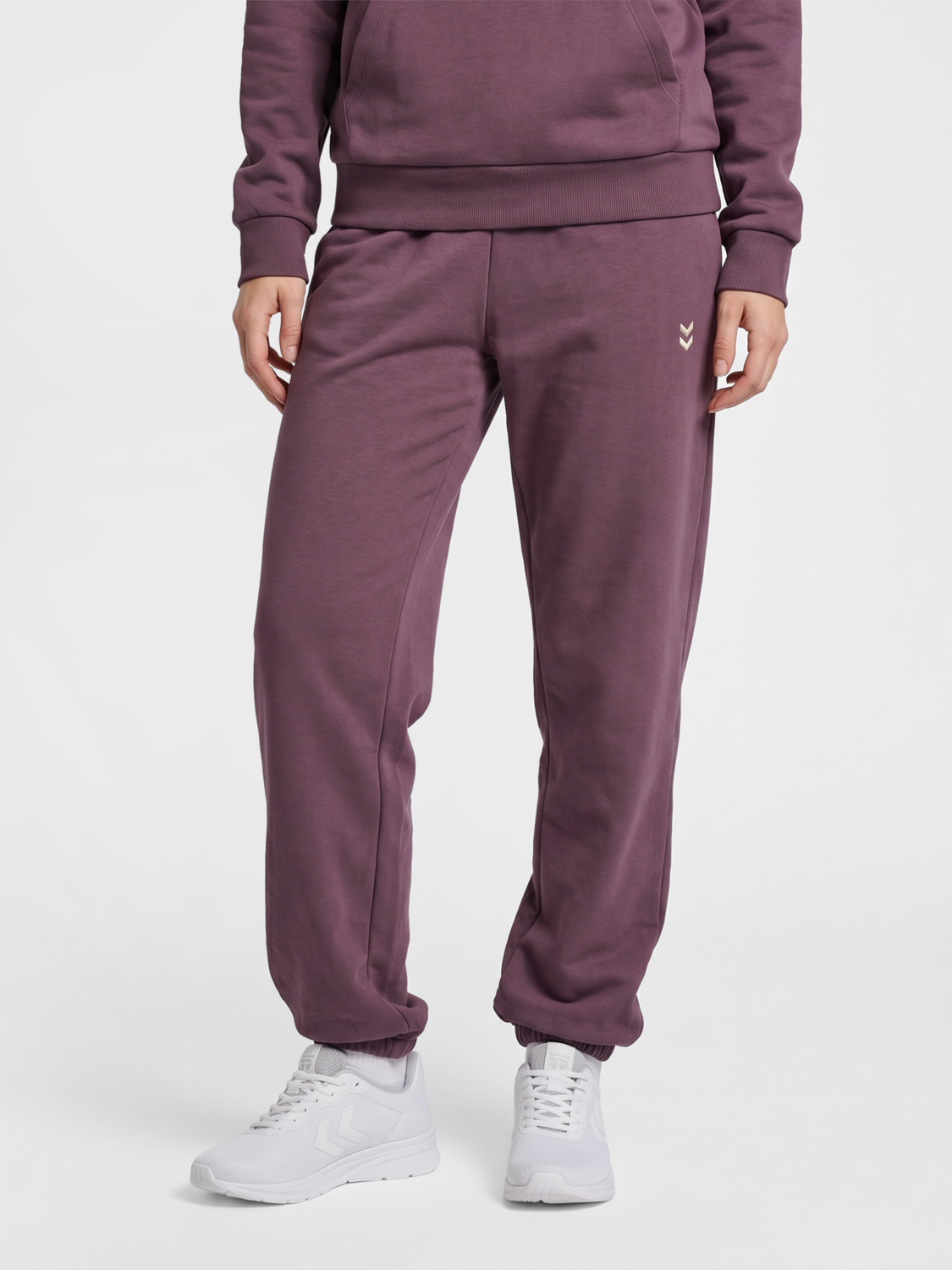 BLACK PLUM
