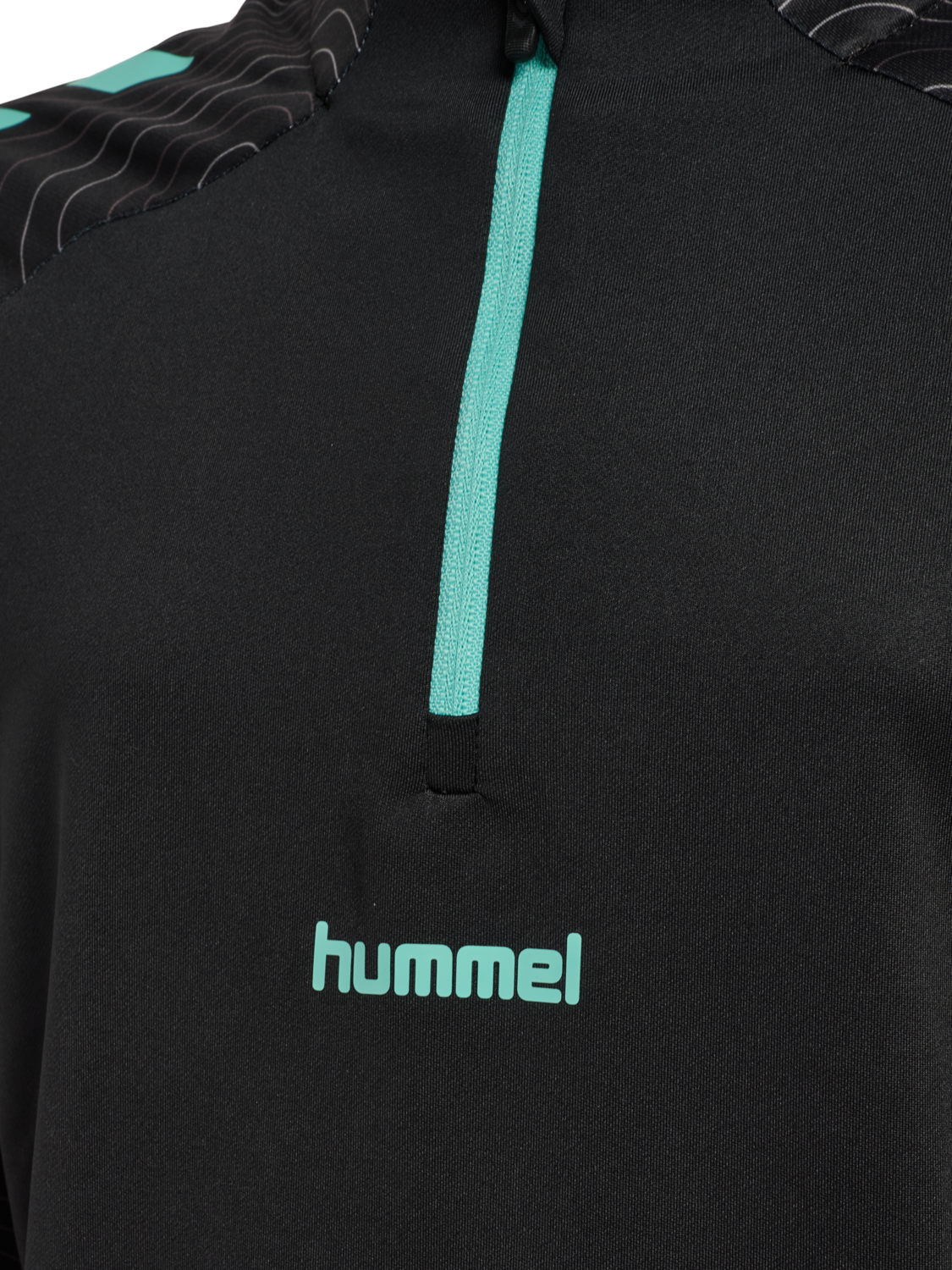 hmlBLAZE 2.0 TRAINING HALF ZIP KIDS, BLACK/POOL BLUE, packshot