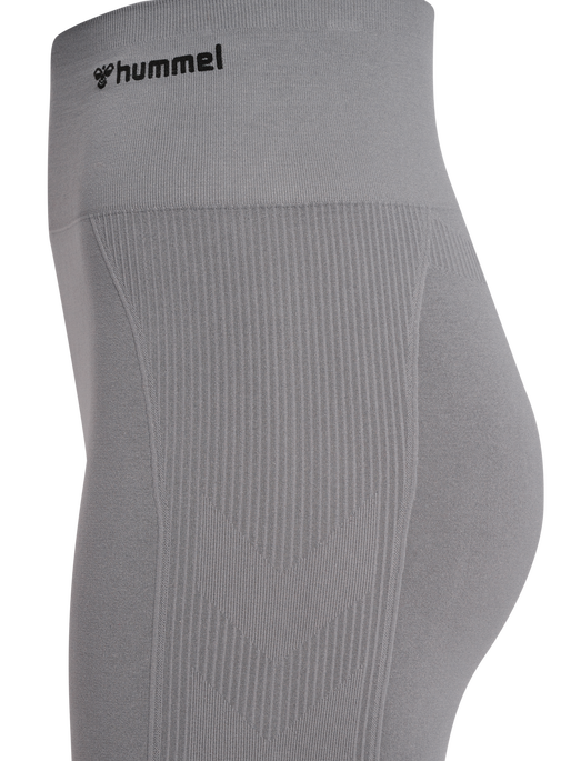 hmlTIF SEAMLESS SHORTS, QUIET SHADE, packshot