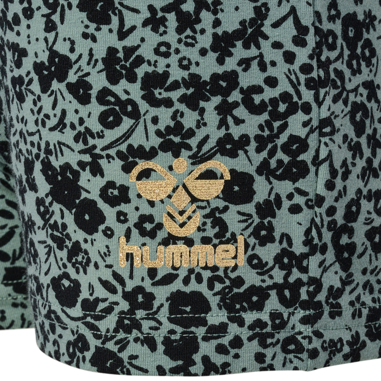 hmlMEJSE SHORTS, CHINOIS GREEN, packshot