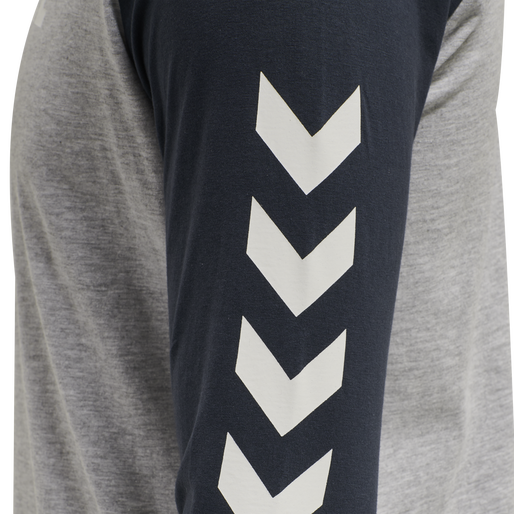 hmlLEGACY BLOCKED T-SHIRT L/S, BLUE NIGHTS hmlLEGACY BLOCKED T-SHIRT L/S, BLUE NIGHTS, packshot