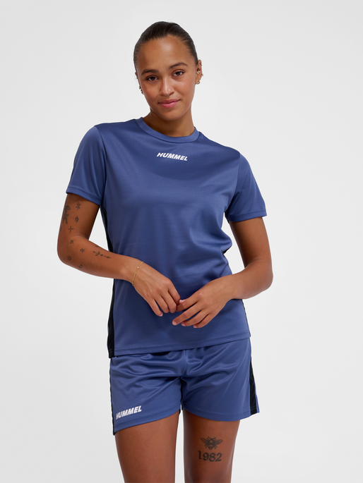 hmlMULTI PL JERSEY WOMAN, BLUE INDIGO, model