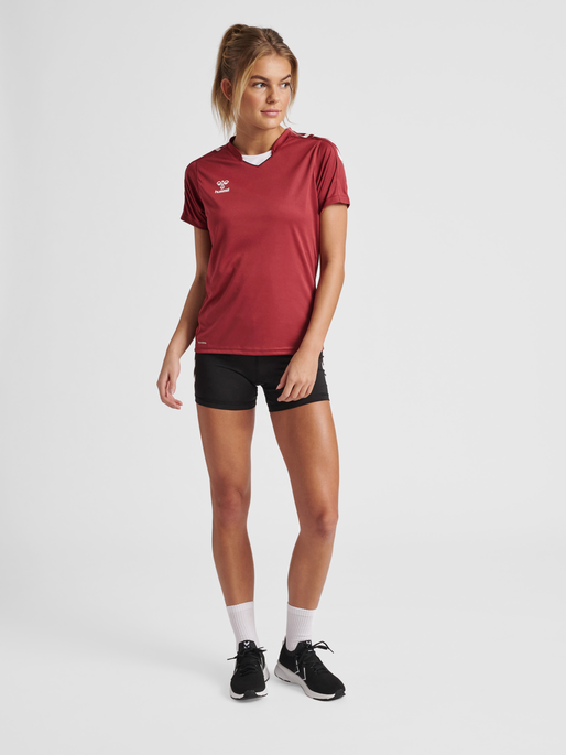 hmlCORE XK POLY JERSEY S/S WOMAN, MAROON, model