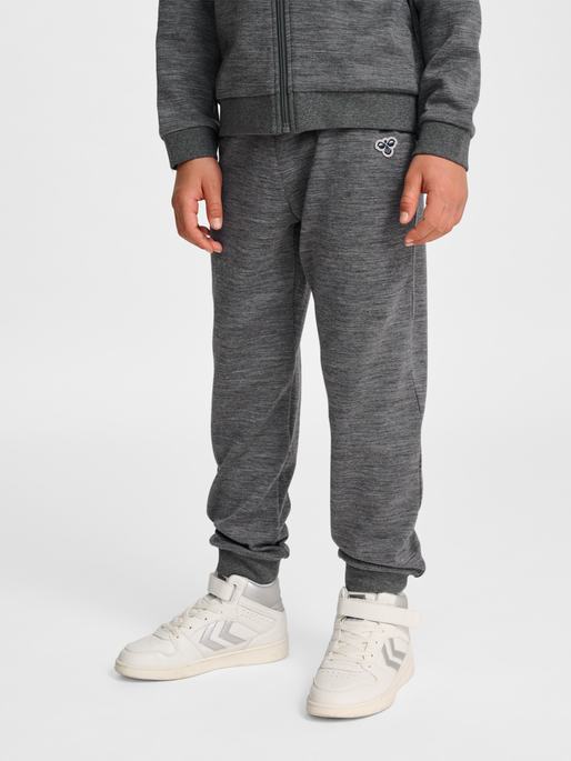 hmlJR WOOL PANTS BEE, DARK GREY MELANGE, model
