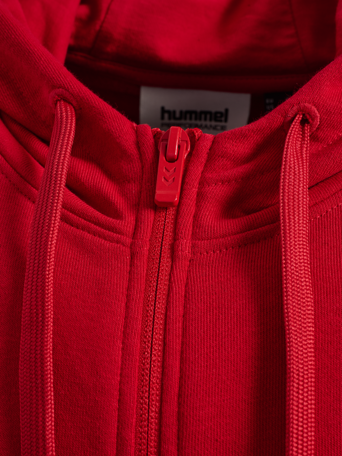 DBU 26 FAN RED-WHITE ZIP HOOD, TANGO RED/WHITE, packshot