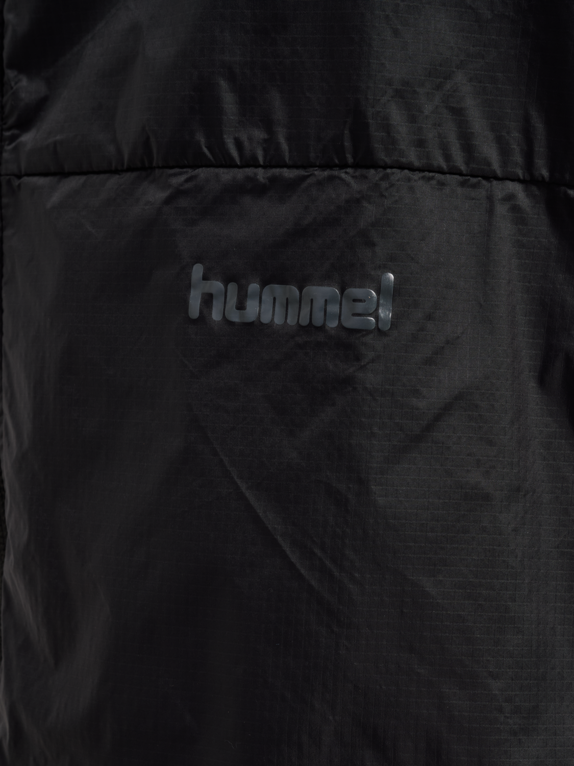 hmlACTIVE WINDBREAKER, BLACK, packshot