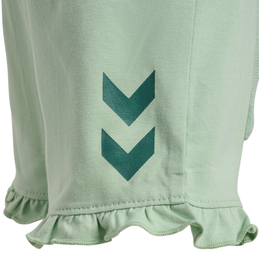 hmlTALYA RUFFLE SHORTS, SILT GREEN hmlTALYA RUFFLE SHORTS, SILT GREEN, packshot