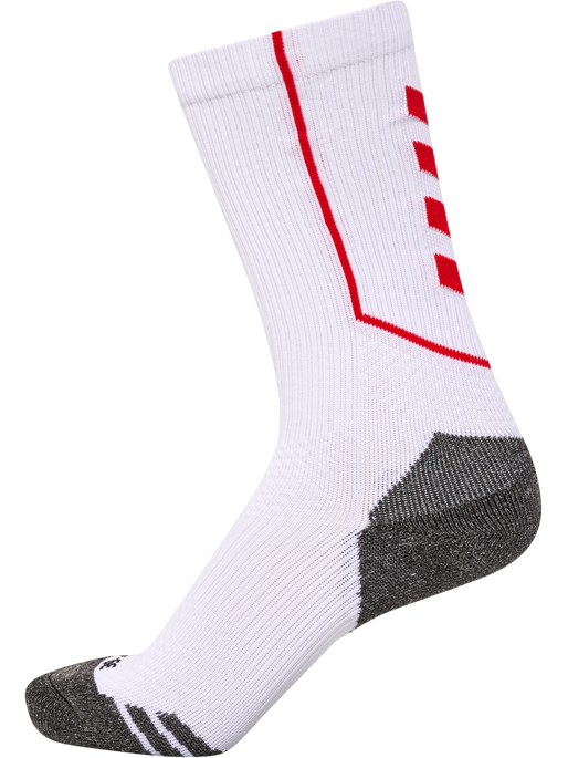 hmlPRO TRAINING SOCKS LOW, WHITE/TRUE RED hmlPRO TRAINING SOCKS LOW, WHITE/TRUE RED, packshot
