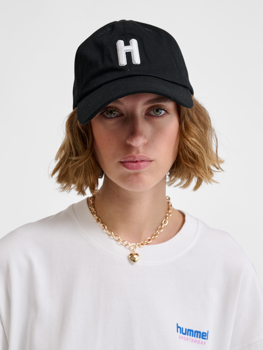 hmlBASEBALL CAP H EMBROIDERY, BLACK, model