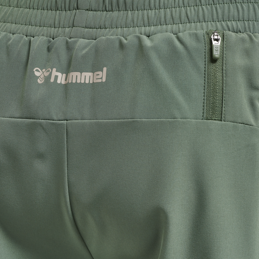 hmlMT FORCE 2 IN 1 SHORTS, LAUREL WREATH, packshot