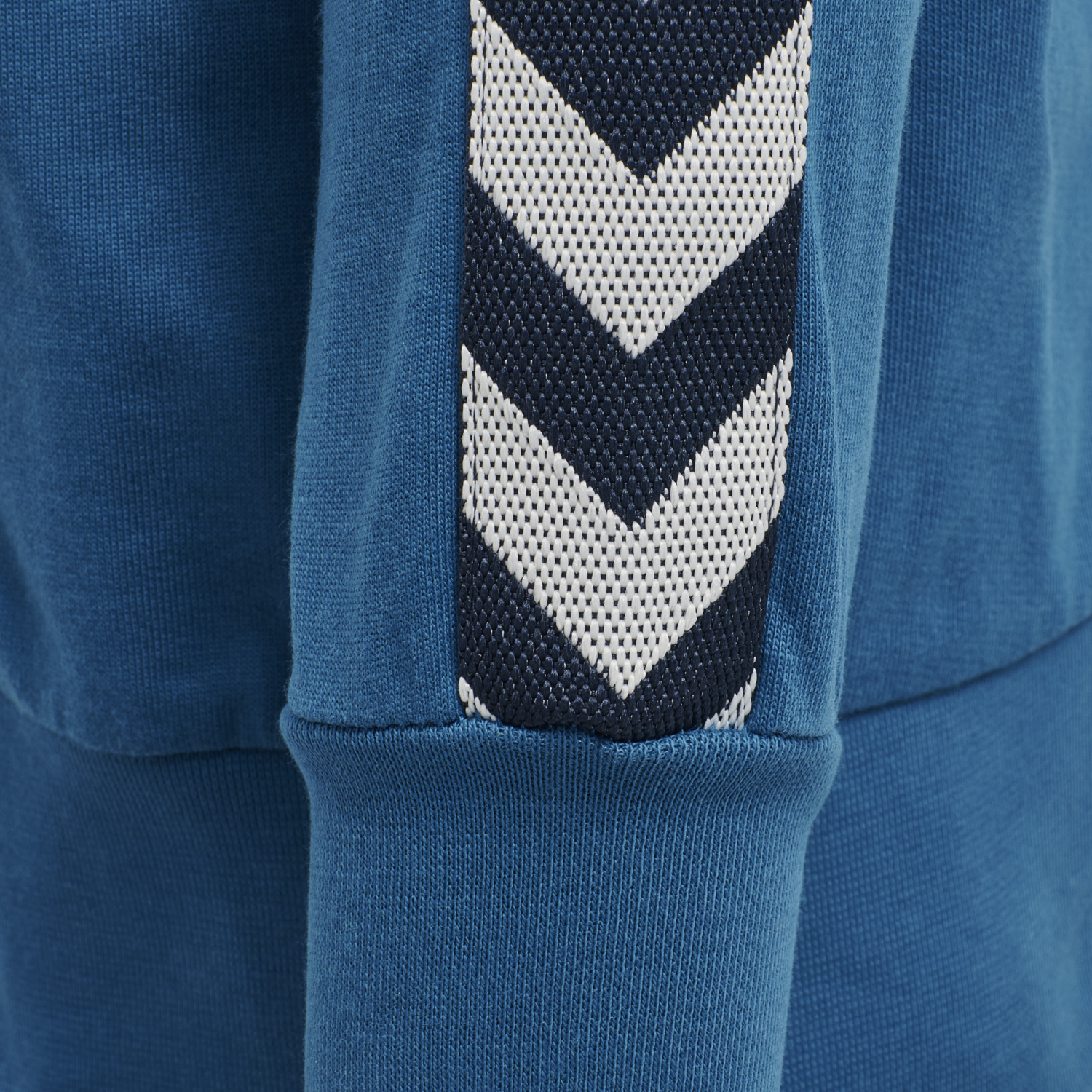 hmlPATOS ZIP JACKET, 8370, packshot