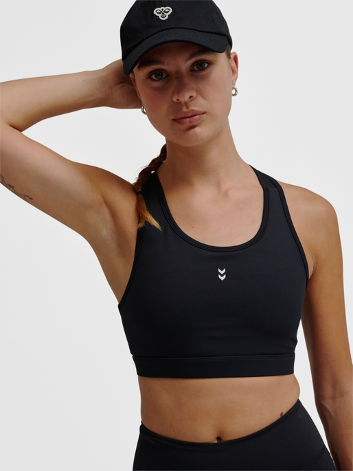 hmlULTIMATE SPORTS BRA, BLACK, model