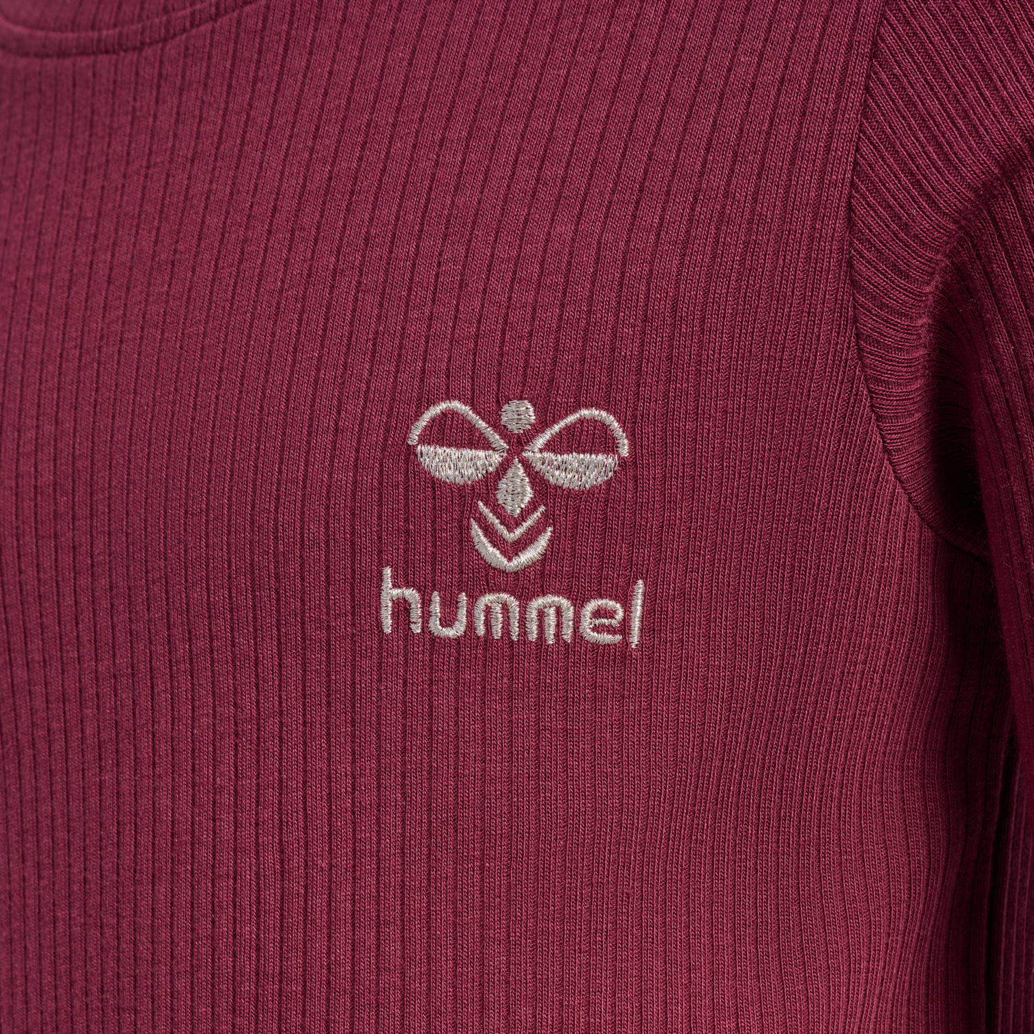 hmlREVE T-SHIRT  L/S, CORDOVAN, packshot