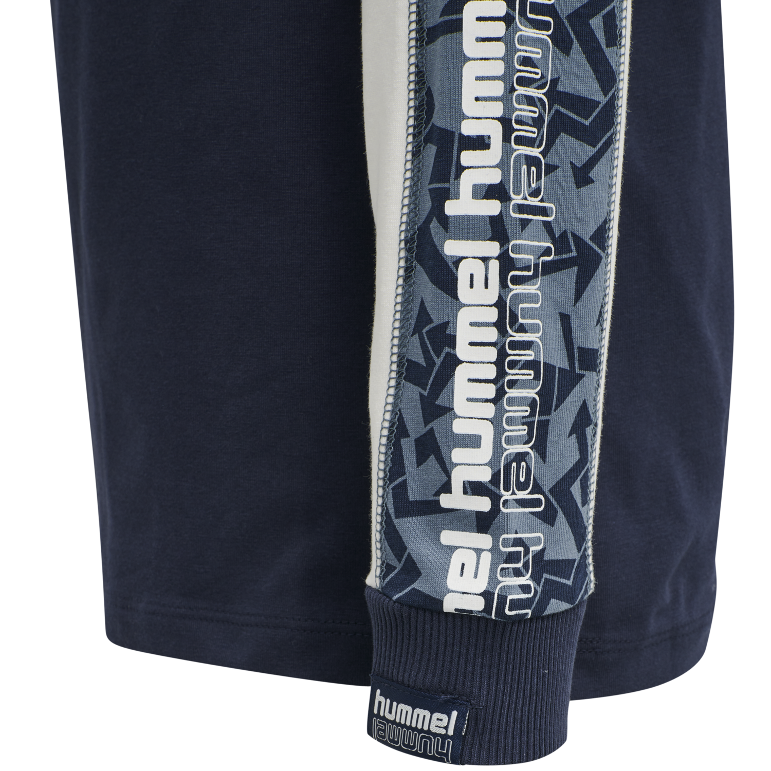 hmlCHIP T-SHIRT L/S, 1009, packshot