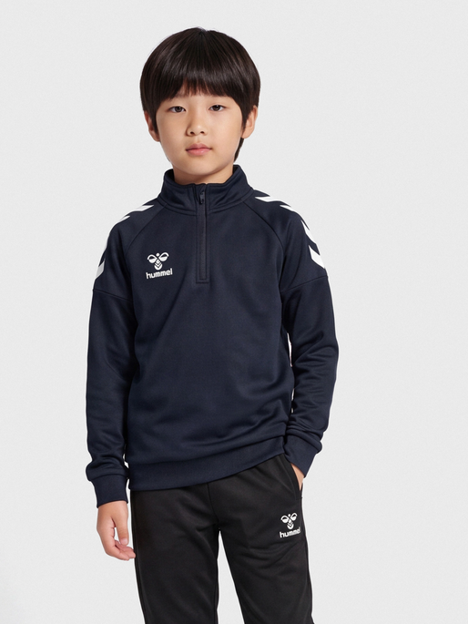 hmlCORE XK HALF ZIP POLY SWEAT KIDS, MARINE, model