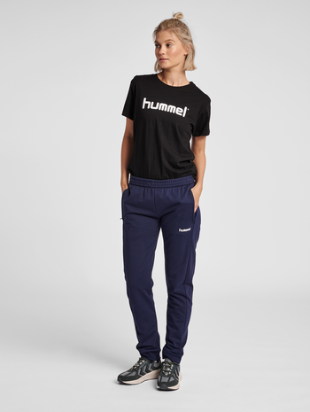HMLGO COTTON LOGO T-SHIRT WOMAN S/S, BLACK, model