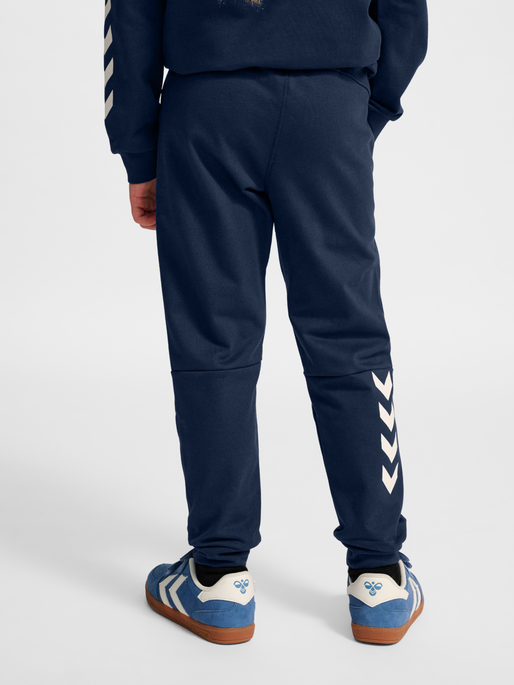 hmlJR REGULAR ADJ WAIST PANTS, DRESS BLUES, model