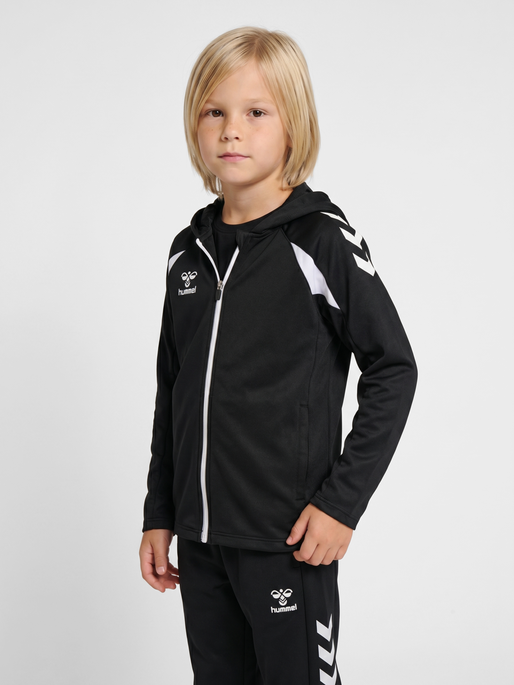 hmlCORE 2.0 ZIP HOODIE KIDS, BLACK/WHITE, model