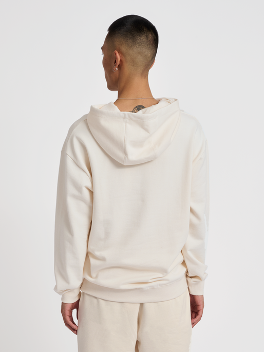 hmlHIVE WADE HOODIE, 9999, model