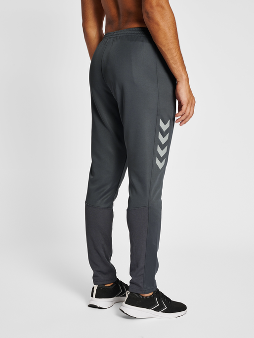 hmlCORE XK TRAINING POLY PANTS, !ASPHALT, model