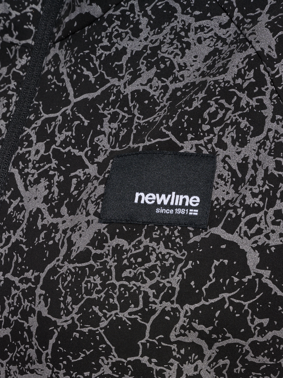 nwlFLASH REFLECTIVE JACKET W, BLACK, packshot