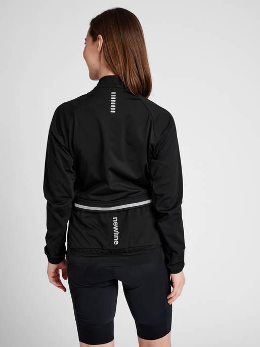 WOMENS CORE BIKE JACKET, BLACK, model