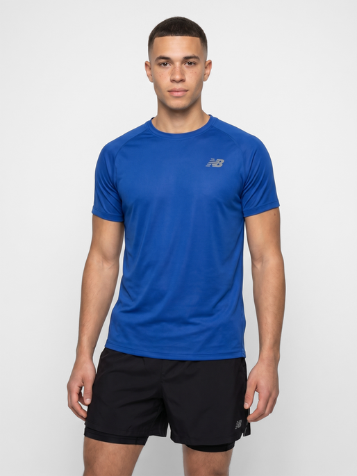 nwlBEAT T-SHIRT, SURF THE WEB, model