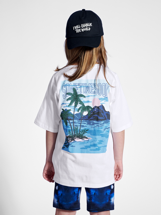 stsCLEMENTE T-SHIRT S/S, WHITE, model